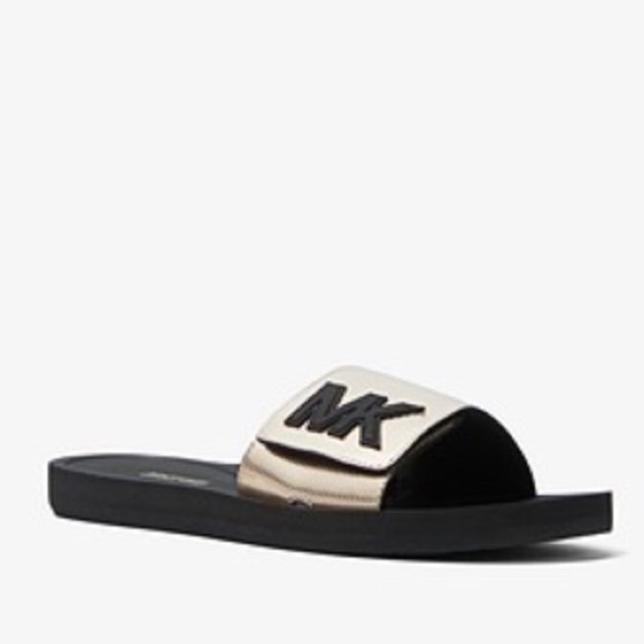 New! Michael Kors pool shoes. - Picture 6 of 8